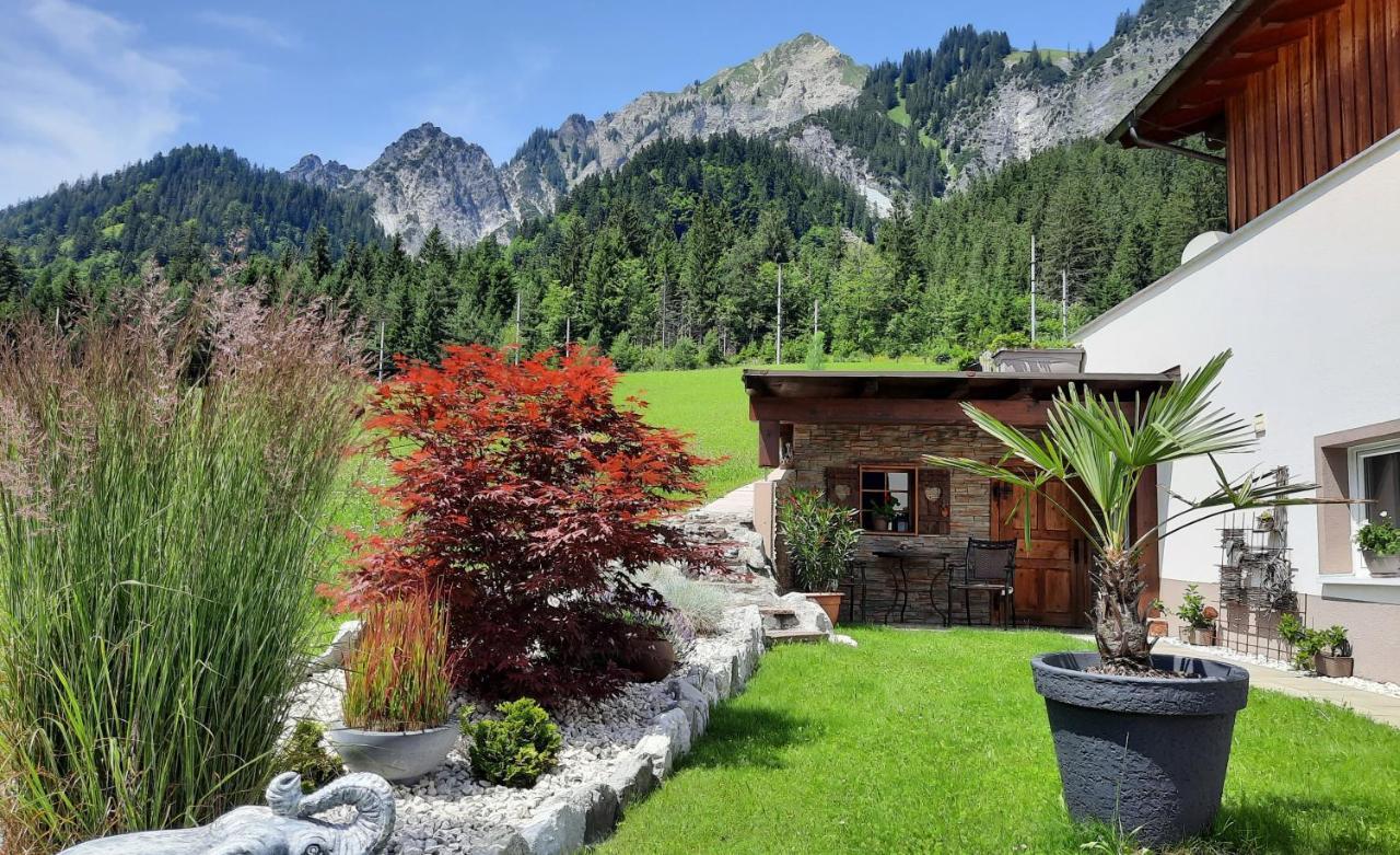 Apartamento Haus Adrian Wald am Arlberg Exterior foto