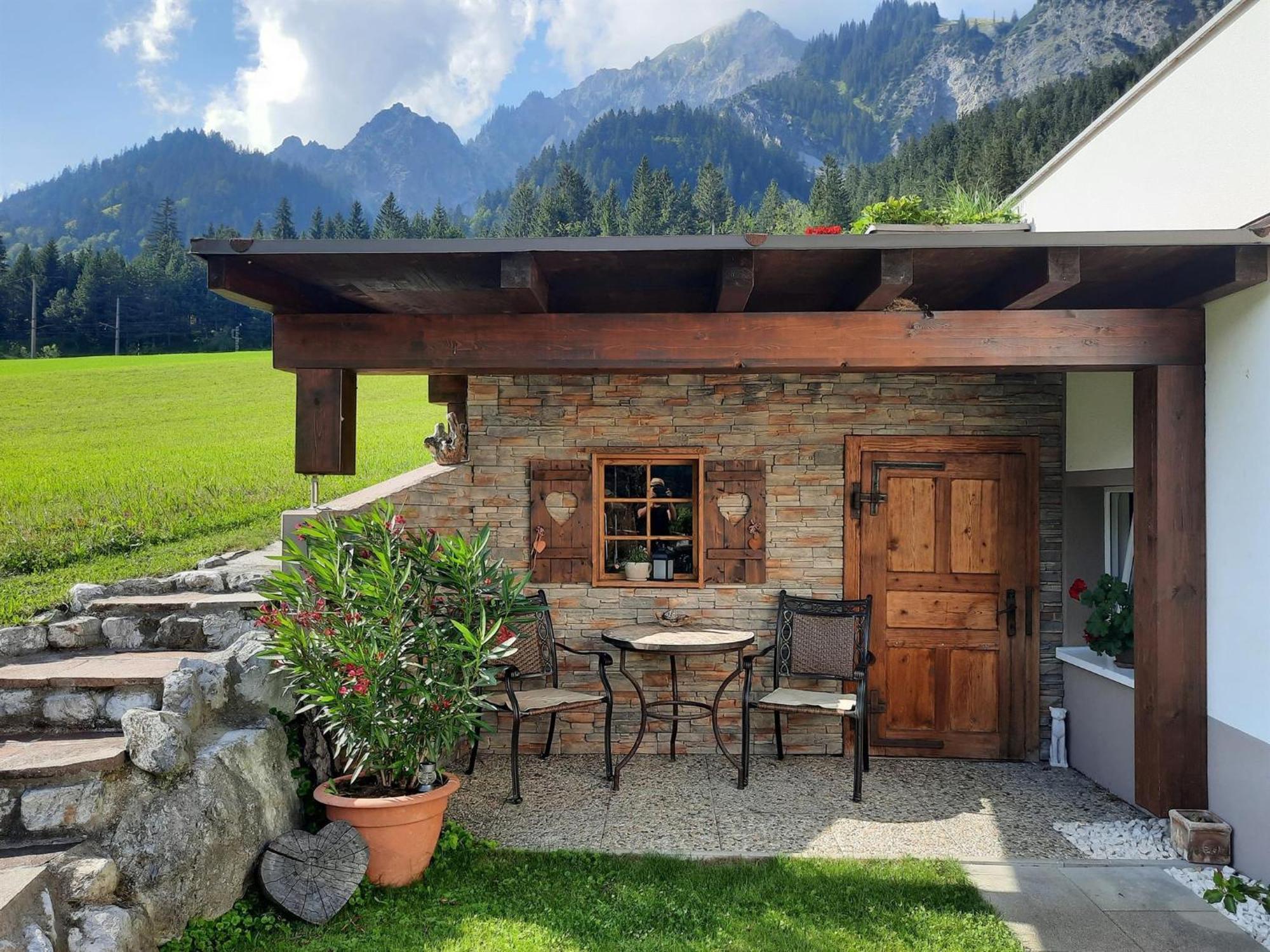 Apartamento Haus Adrian Wald am Arlberg Exterior foto